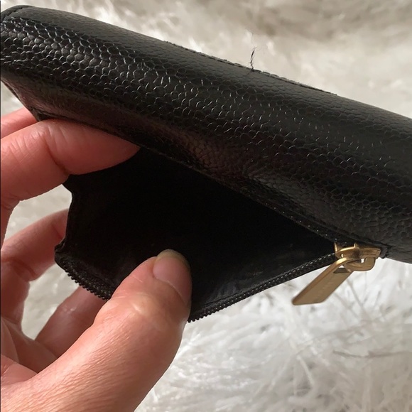 Chanel CC Caviar Wallet - Picture 6 of 16